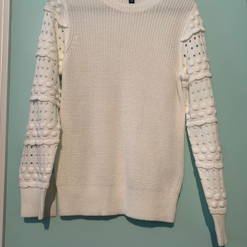 INC International Concepts Size Small White Crew Neck Sweater with Lace Sleeves